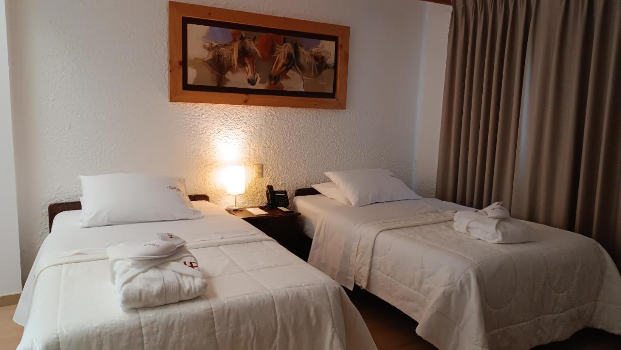 Hotel & Spa Laguna Seca カハマルカ エクステリア 写真